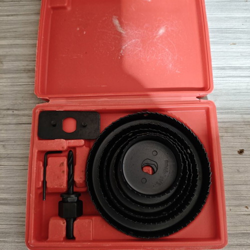 Kraft & Dele Holesaw Set with Diameter 64mm to 127mm for Wood, Tile, Plastic