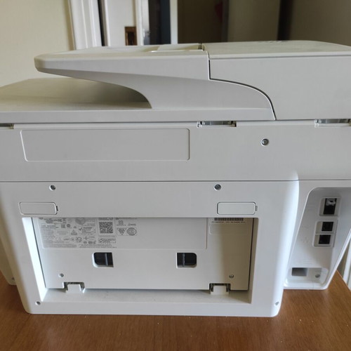 HP OfficeJet Pro 8720 color inkjet multifunction printer like new