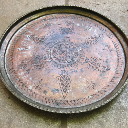 Copper tray used antique with 60 cm diameter