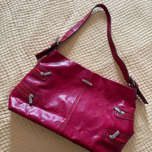 Red shoulder bag like new