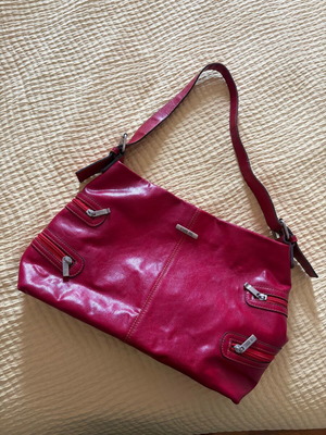 Red shoulder bag like new