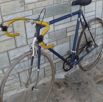 Mercier road bike used, blue, 27 inch wheels, with gears