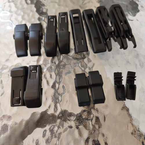 Plastic Wiper Clips Set of 7 New