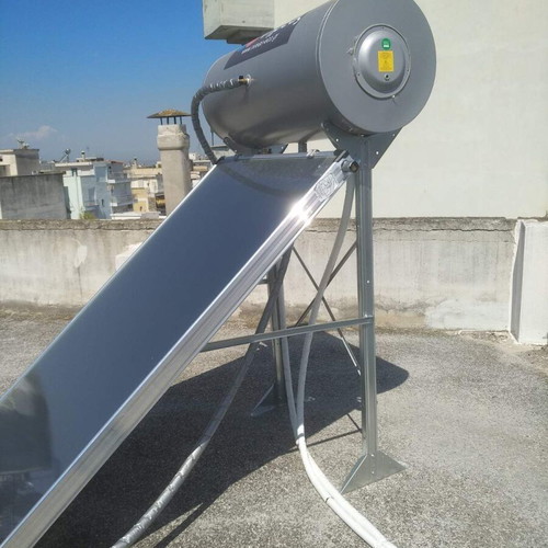 Solar water heater NIREAS lightly used