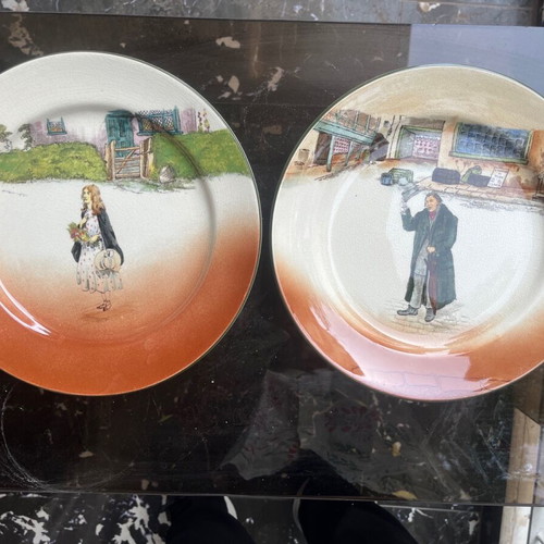 Royal Doulton porcelain used, 2 figures from Dickens fairy tale