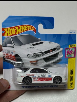 Hot Wheels set of 6 new toy cars