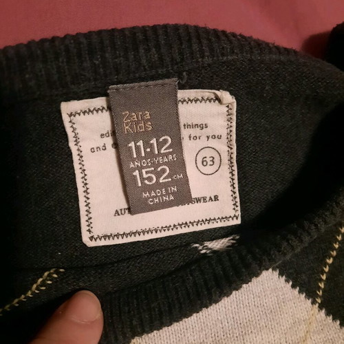 Zara sweater 11 years like new
