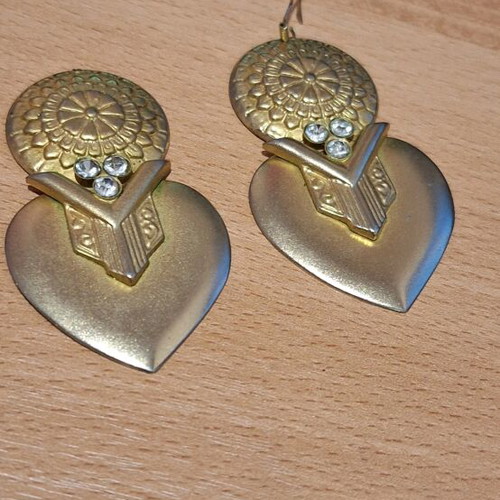 Chrysa earrings impressive, missing one clasp, size 6.5 cm