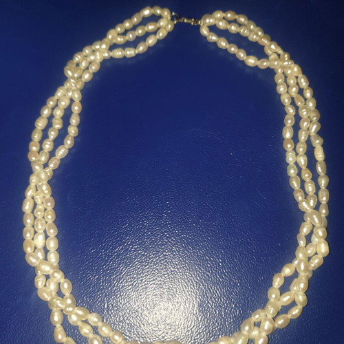 Vintage pearl choker necklace with 3 rows of real Baroque pearls like new