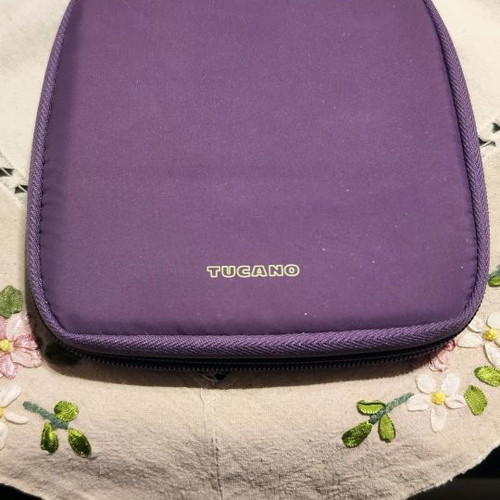 CD cases like new