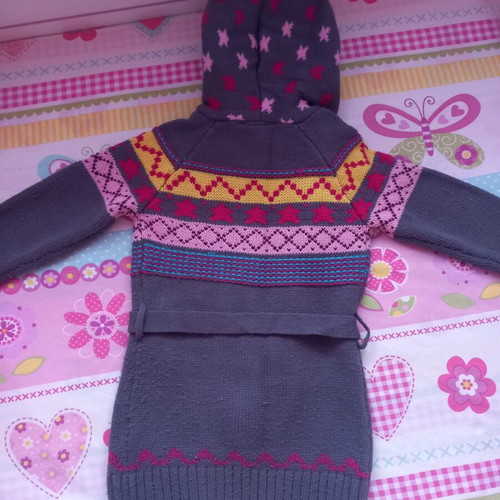 Children's knitted cardigan used, multicolored, for 5-year-old girl