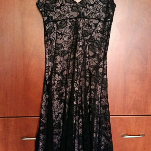 Evening dress with lace size S, black and pink, like new
