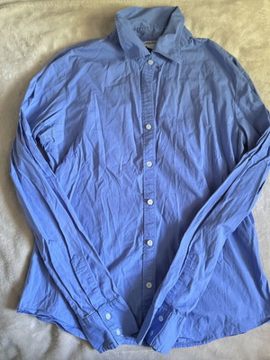 Calvin Klein women's button-up long sleeve shirt size M, blue