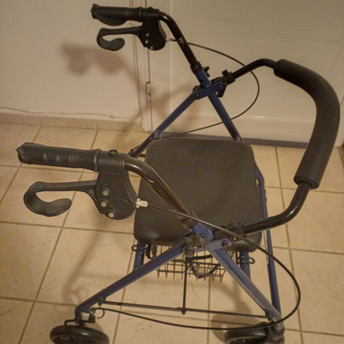 Wheelchair with brakes for co-driver new