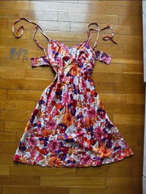 Satin 2000s Summer Dress Sarah Lawrence like new, colorful, open back