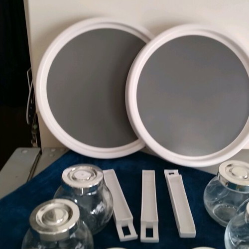 Two-tier rotating spice rack with 8 jars new