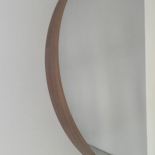 Round Oak Mirror 60 cm like new, natural wood frame