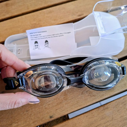 Swimming goggles AMILA with +2.50 corrective lenses new