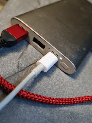 Samsung Powerbank 10000mAh with USB and USB-C ports