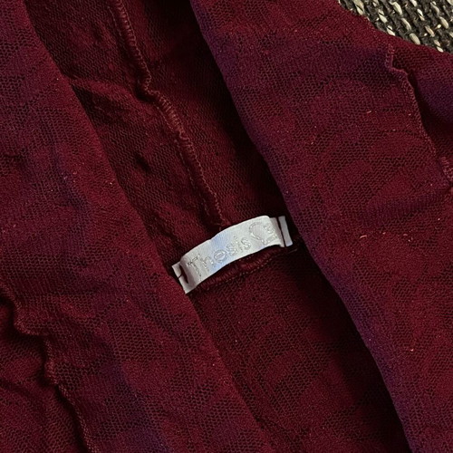Thesis vintage blouse with oversized collar, like new, burgundy