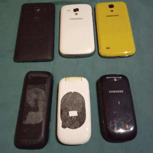 Dummy display phones used, set