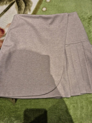 Short skirt beige like new, size S/36/8