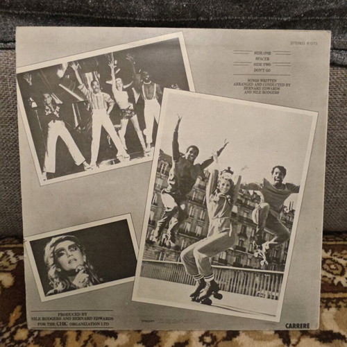 Vinyl record used, good condition