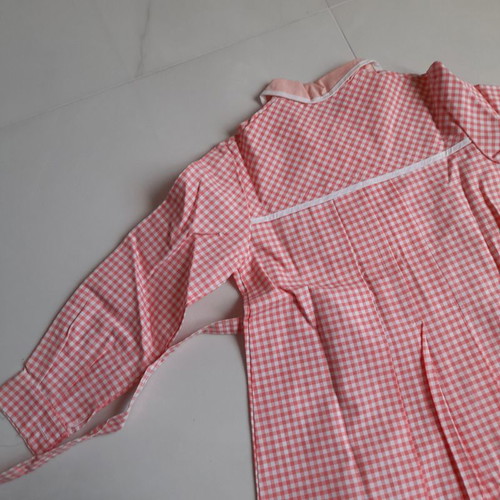 School apron Peiraiki - Patraiki pink new with white collar