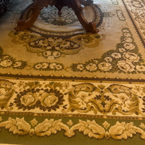 For sale 1 carpet..