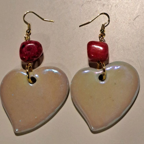 Earrings with ceramic heart and fuchsia nephrite, like new