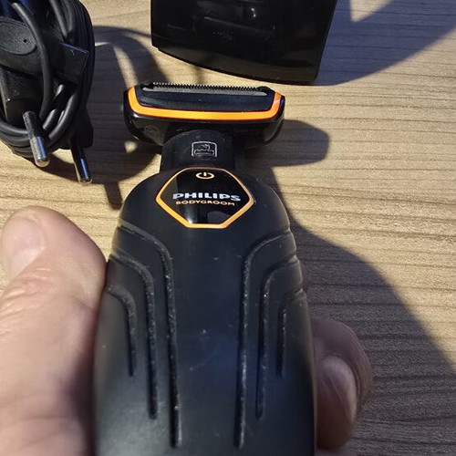 Philips BG2024 beard and body trimmer set