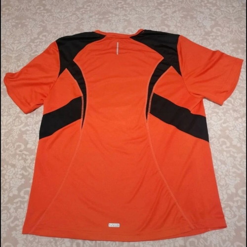 Spalding sports jersey slim fit like new size 3XL