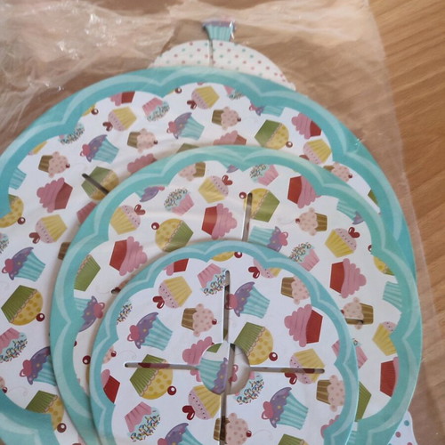 Baking set new, 11 pieces with cake bases and cupcake stands