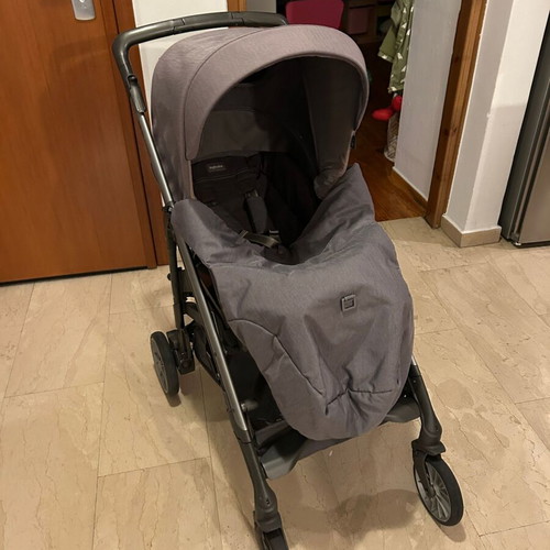 Inglesina Trilogy stroller used, denim color with footmuff and rain cover