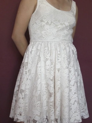 Zara TRF Lace Summer Mini Dress used, white beige, size S