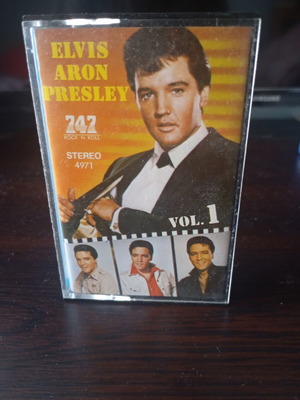 Elvis Aron Presley Vol. 1 cassette tape, 747 Rock 'N' Roll Saudi Arabia 1980