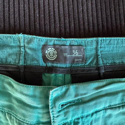 Element bermuda shorts size 36 (L-XL) like new