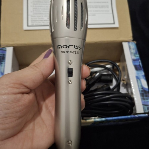 Noru Professional Dynamic Vocal Microphone NR 910-7239