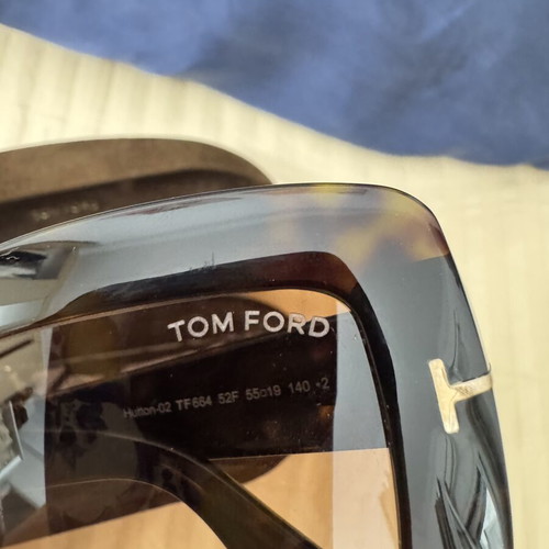 Tom Ford Hutton-02 TF664 Oversized Sunglasses brand new, dark Havana