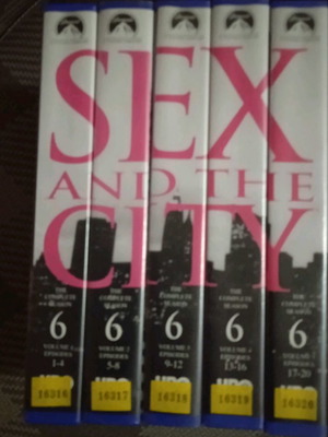 Βιντεοκασέτες Sex and the City μεταχειρισμένες, επεισόδια 1-20, πακέτο 5 τεμαχίων