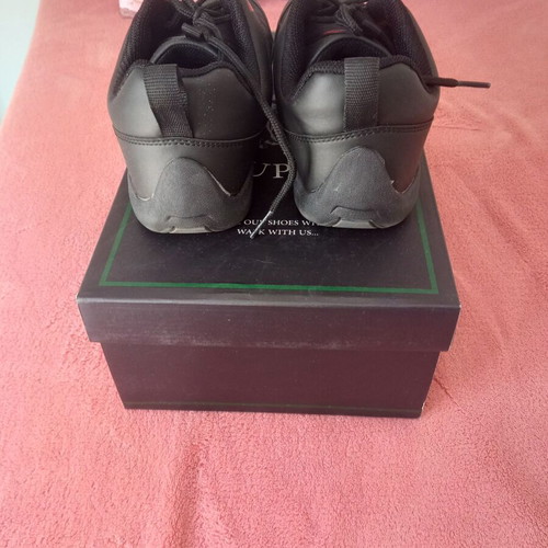 Casual black men's shoes U.S. Polo Assn. like new, size 41