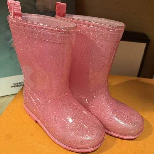 Lc Waikiki boots like new, size 26-27, pink