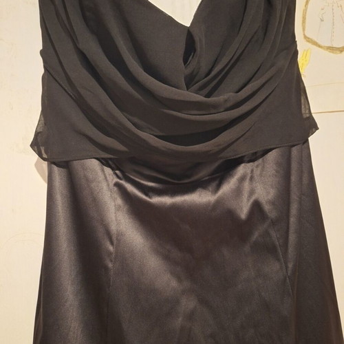 Black satin dress Large like new
