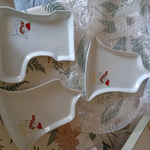 Small Christmas platters new
