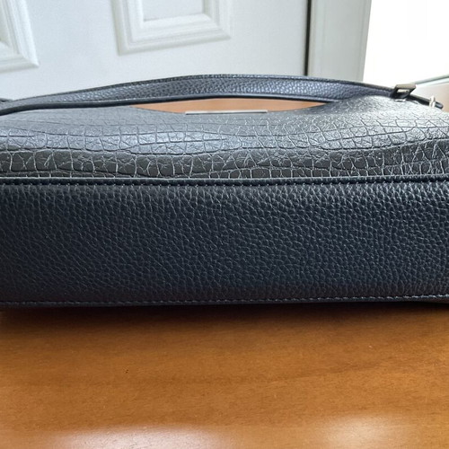 Jenny Fairy crossbody bag like new, black