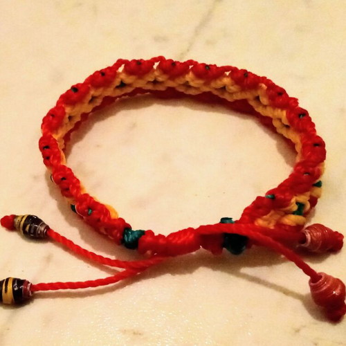 Handmade friendship bracelet like new, multicolor, 16 cm