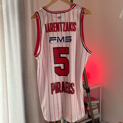 Olympiacos Larentzakis jersey new with signature