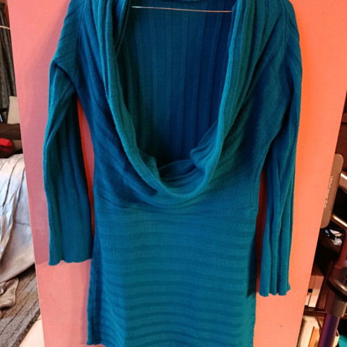 Blue blouse dress like new, size M