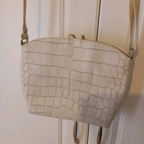 Beige shoulder bag like new
