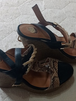 Axel πλατφόρμες μεταχειρισμένες, μαύρο με animal print, μέγεθος 39